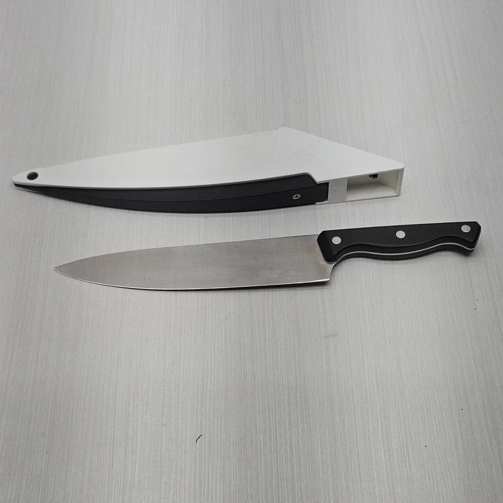 Pampered Chef 8 inch Chefs Knife with Self Sharpening Protective Sheath Black